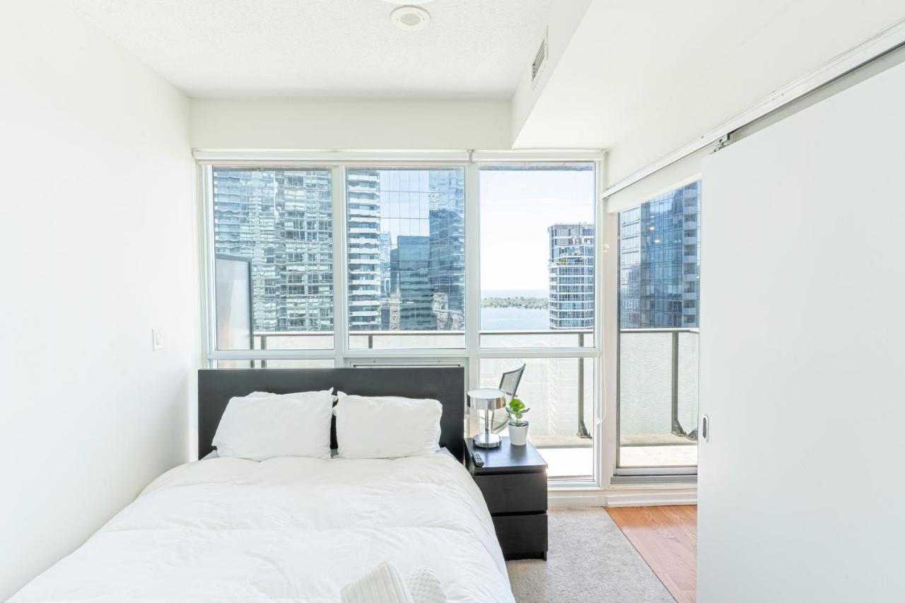Beautiful Modern Toronto Luxurious Scotiabank Arena Aparthotel Buitenkant foto